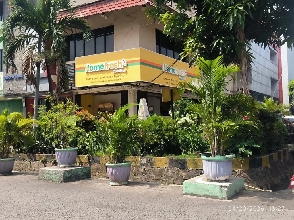 toko buah segar