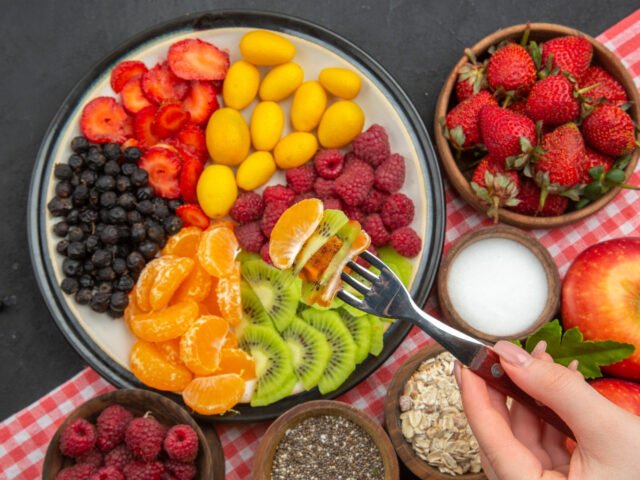 Buah untuk Diet: Panduan Lengkap Pilihan Buah Rendah Kalori yang Efektif Menurunkan Berat Badan